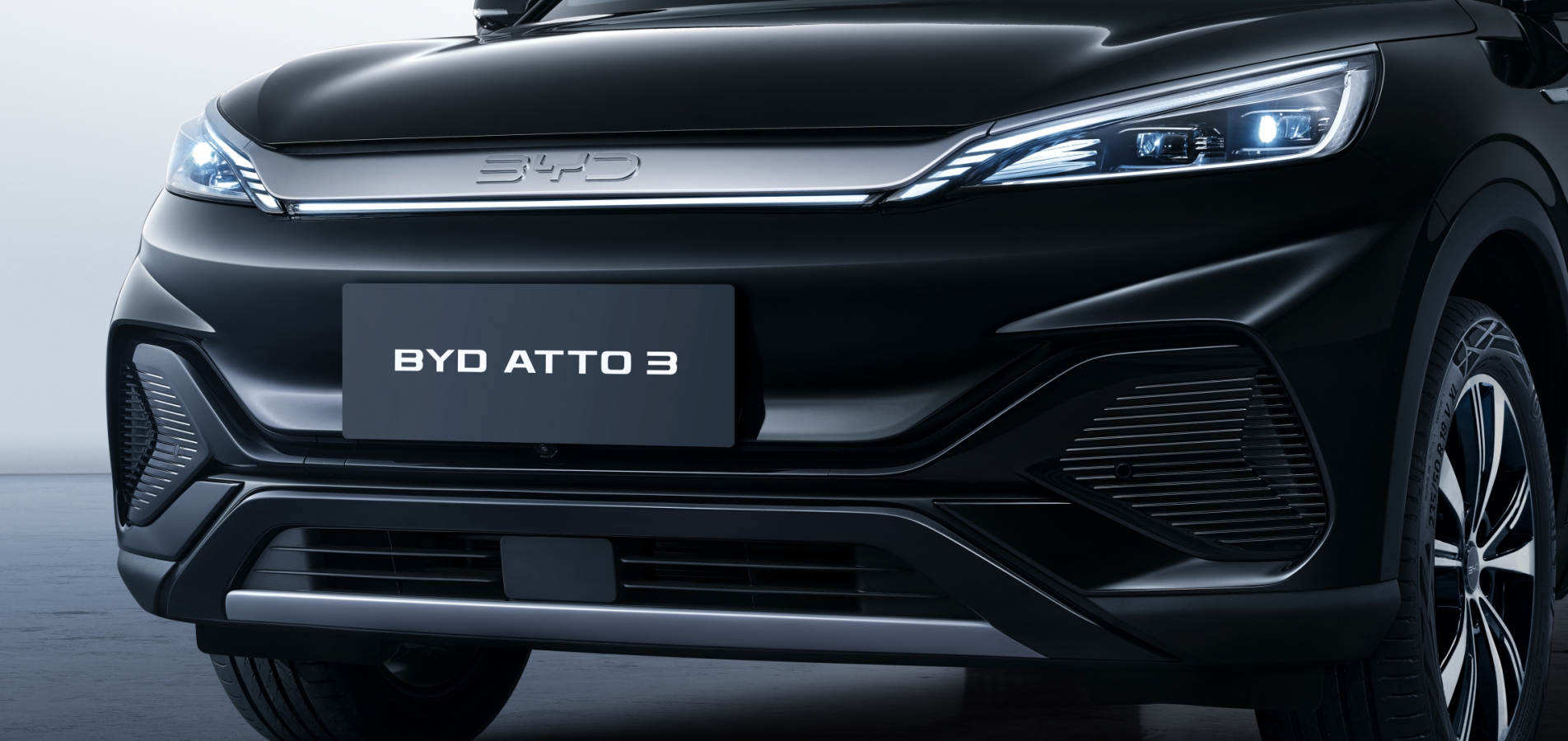 BYD_ATTO_3_exterior_1 BYD_ATTO_3_exterior_1